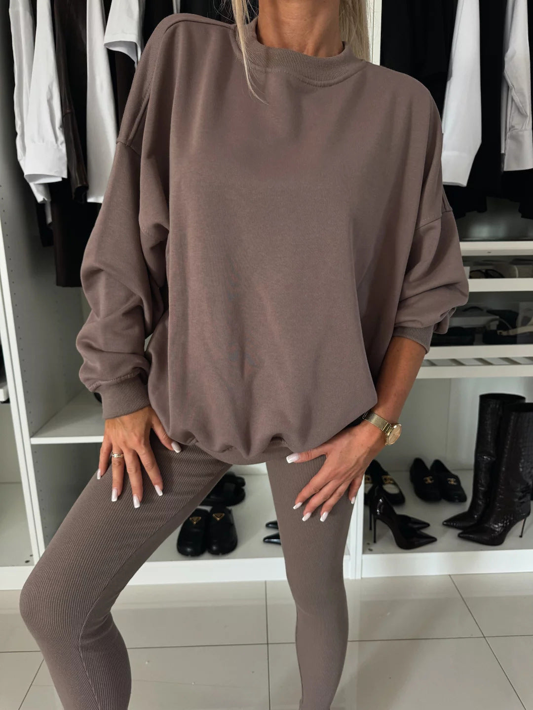 Damen lässiger Oversized Pullover mit modischem Schnitt und bequemen Leggings Stalluxe