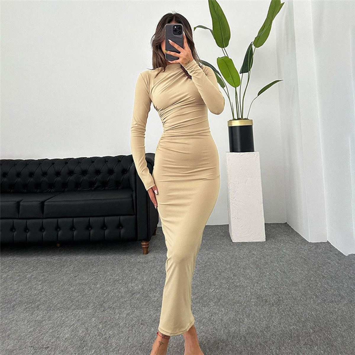 Damen Raffiniertes Langarmkleid mit figurbetonendem Schnitt Stalluxe