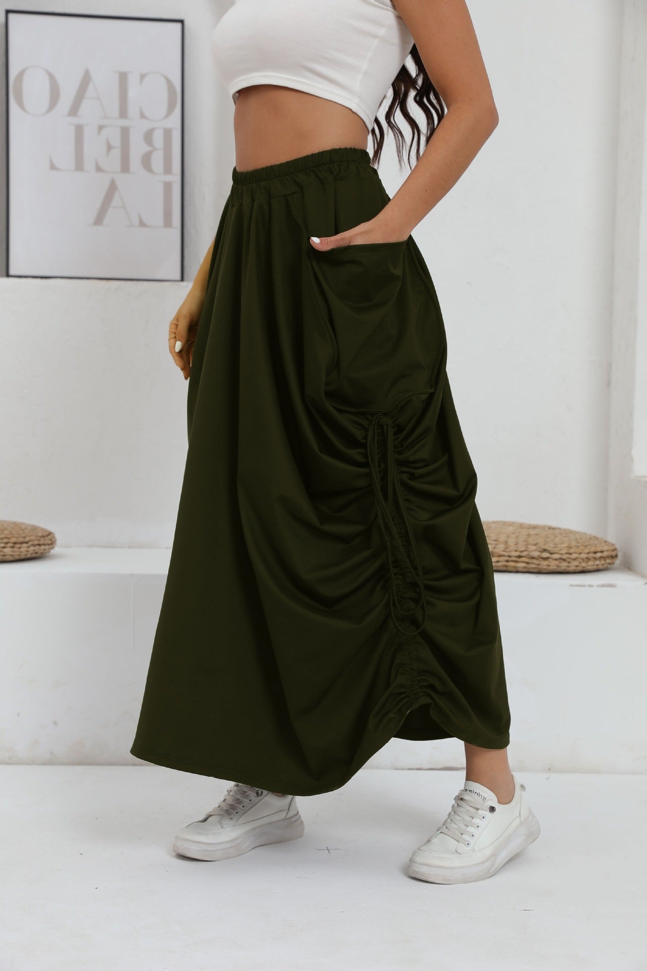 Damen lange Oversize-Rock mit Taschen und Raffung Stalluxe