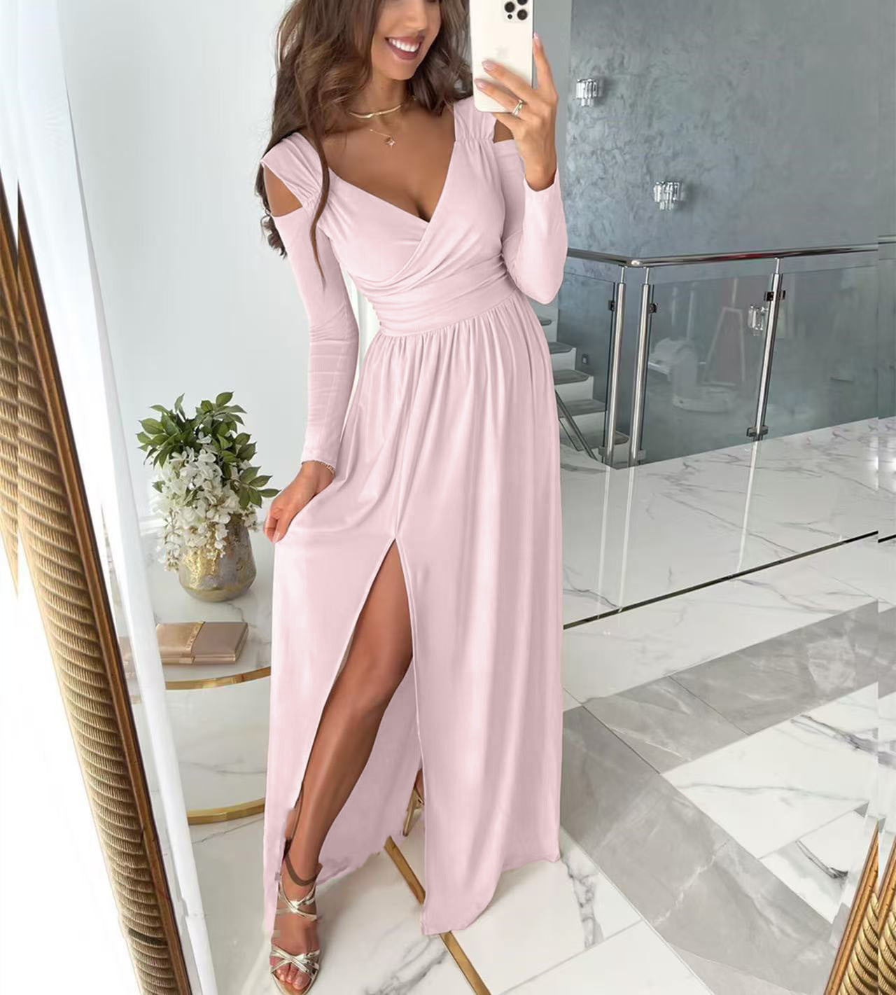 Damen Maxikleid mit körperbetontem Schnitt und eleganten Ärmeln Stalluxe