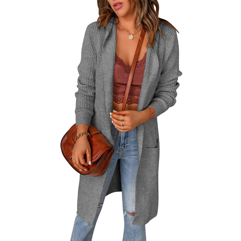 Damen Strickjacke mit tiefem V-Ausschnitt und praktischen Taschen Stalluxe