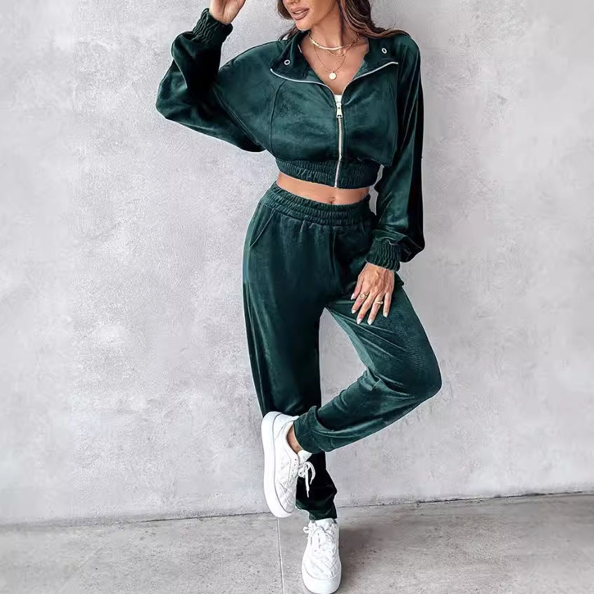 Damen Velours Sportanzug mit cropped Jacke und elastischem Bund Stalluxe