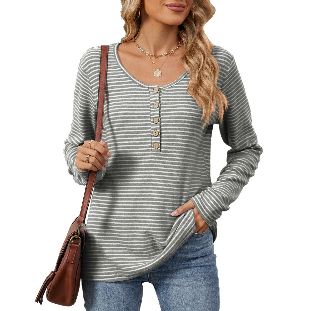 Damen gestreiftes Langarmshirt mit Knopfleiste und lässiger Passform Stalluxe