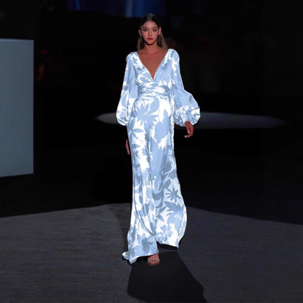 Damen Maxi-Kleid mit tiefem V-Ausschnitt und voluminösen Ärmeln Stalluxe
