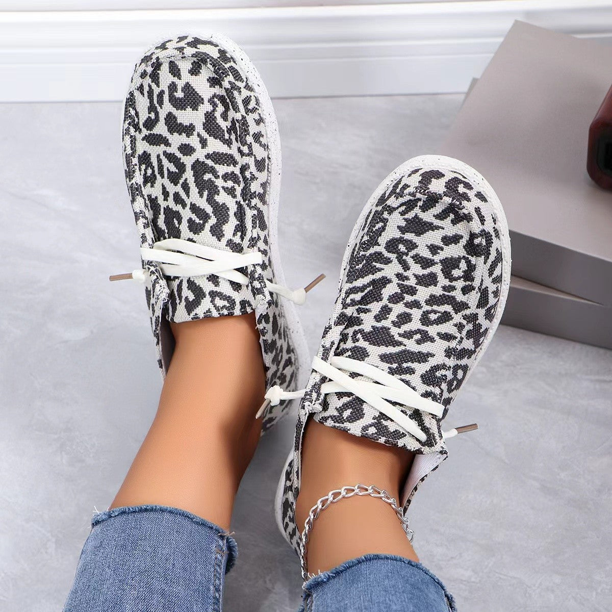 Damen Sneaker mit modischem Animal-Print und elastischen Schnürsenkeln Stalluxe