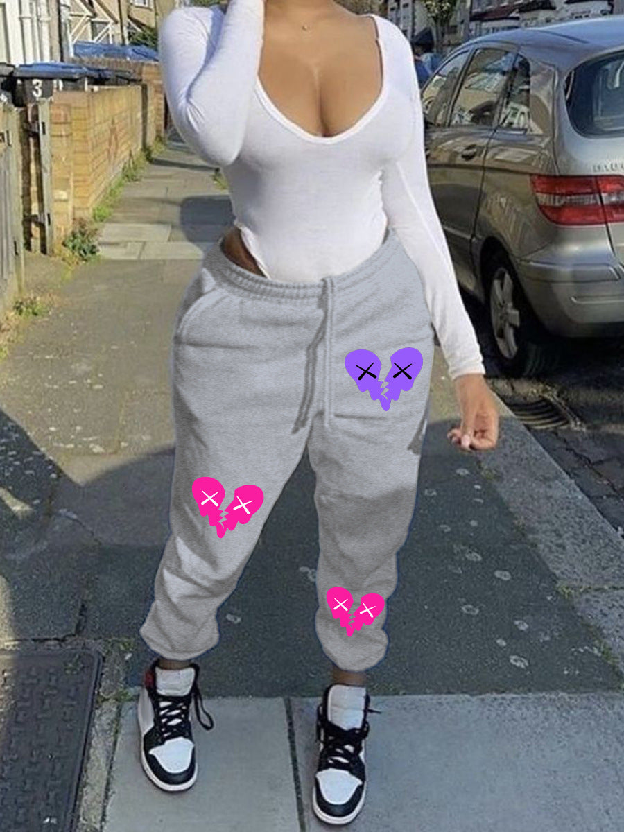 Damen Bequeme Sweatpants mit kreativen Herzmotiven Stalluxe