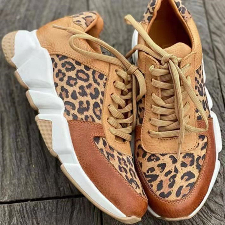 Damen Sneakers im modernen Kuhfell-Design mit flexiblem Sohlenkomfort Stalluxe