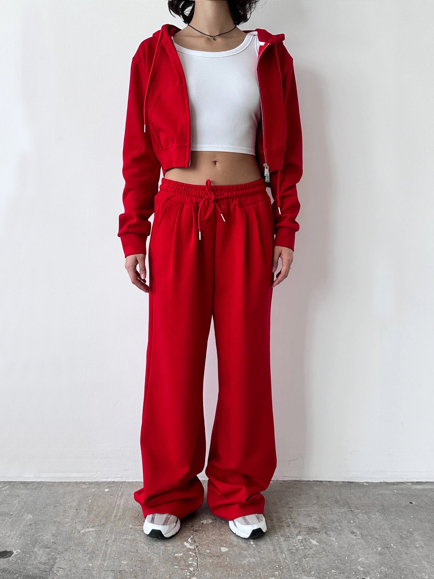 Damen lässiger Cropped Hoodie und entspannte Sweatpants Set Stalluxe