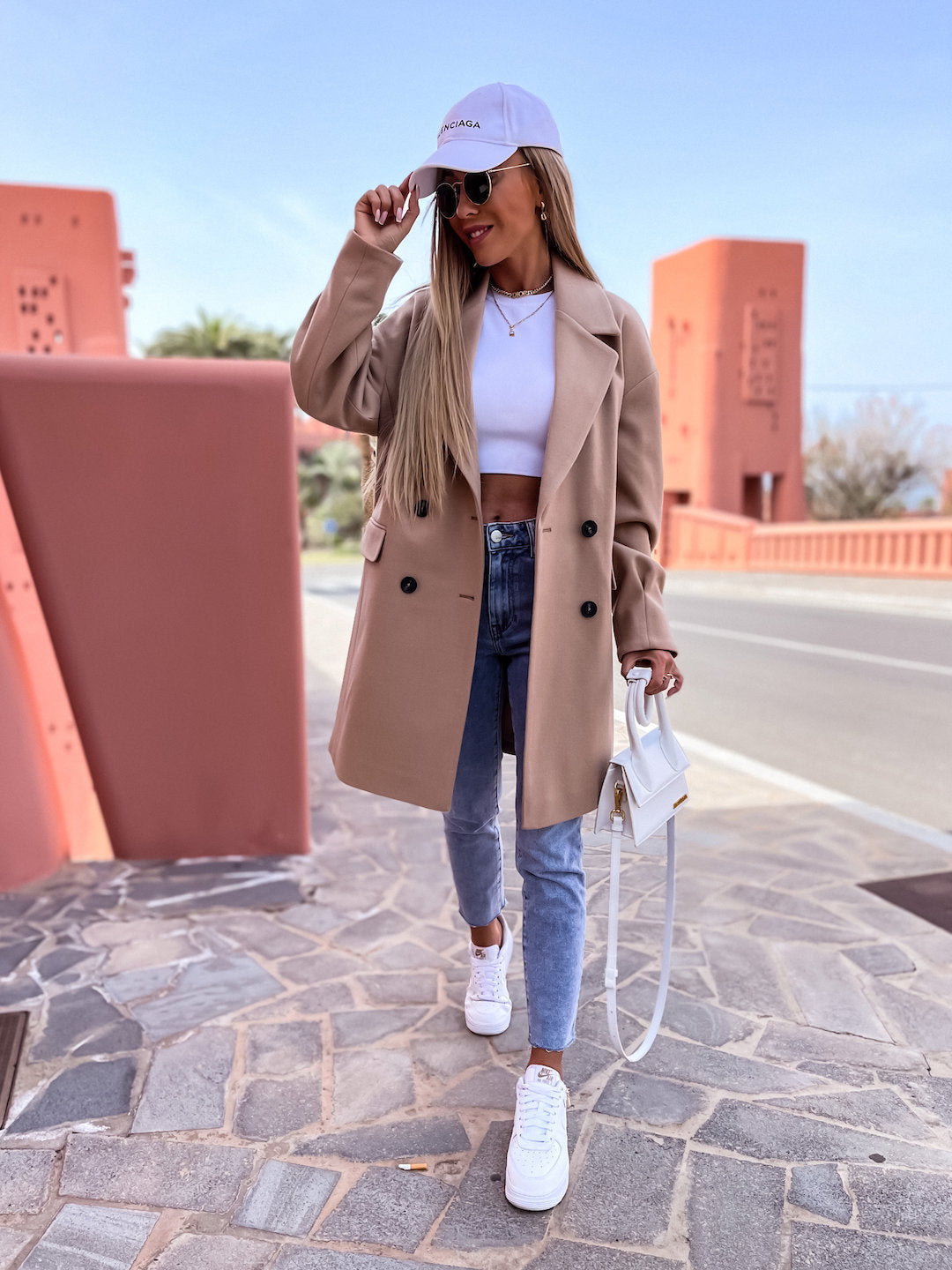 Women's Elegant Tailored Double-Breasted Coat Stalluxe