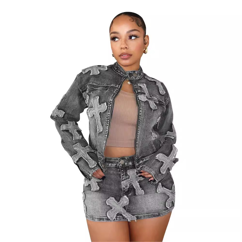 Damen modische Jeansjacke mit einzigartigen Applikationen Stalluxe