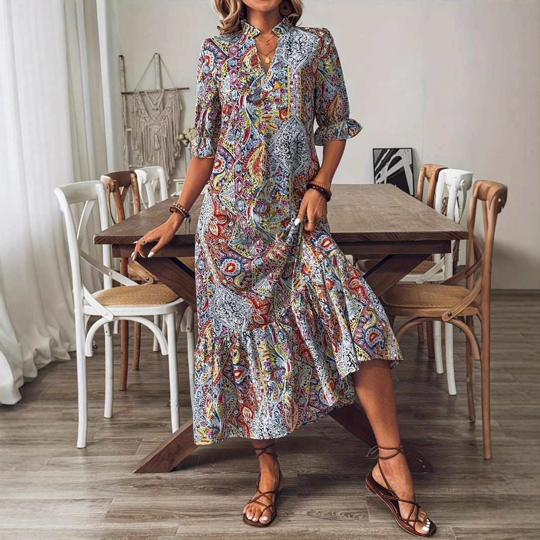 Damen Maxikleid mit buntem Paisley-Muster und modischem Volant Stalluxe