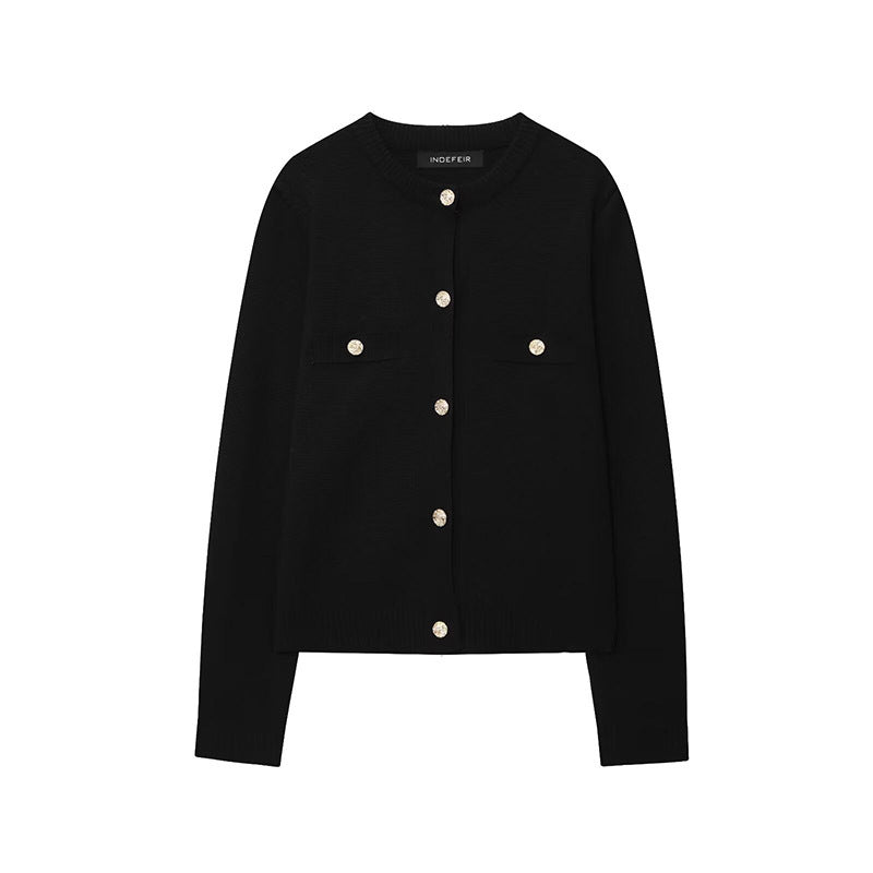 Damen Strickjacke mit Knopfdetails und praktischen Taschen Stalluxe