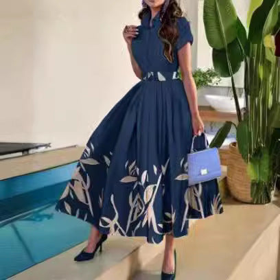 Damen Maxi-Kleid mit floralen Mustern und tailliertem Schnitt Stalluxe