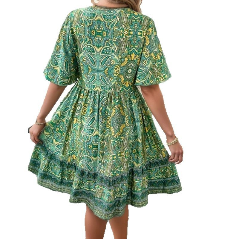 Damen verspielt geschnittenes Sommerkleid mit V-Ausschnitt und Rüschendetails Stalluxe