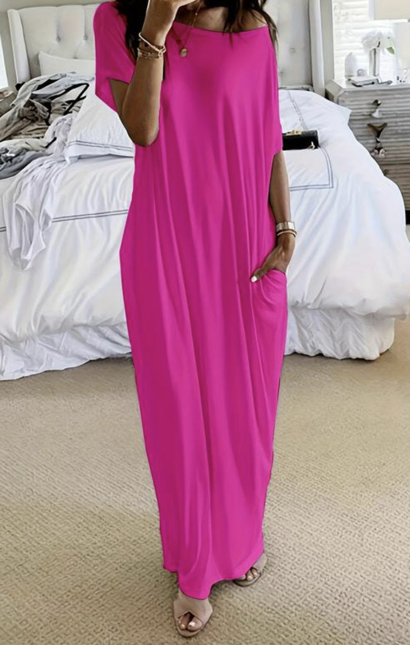 Damen oversized Maxikleid mit praktischen Seitentaschen und tiefem Ausschnitt Stalluxe