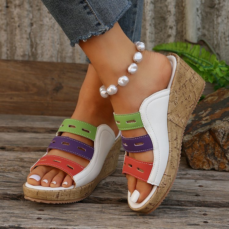 Damen Keil-Sandalen mit bunten Riemen Stalluxe