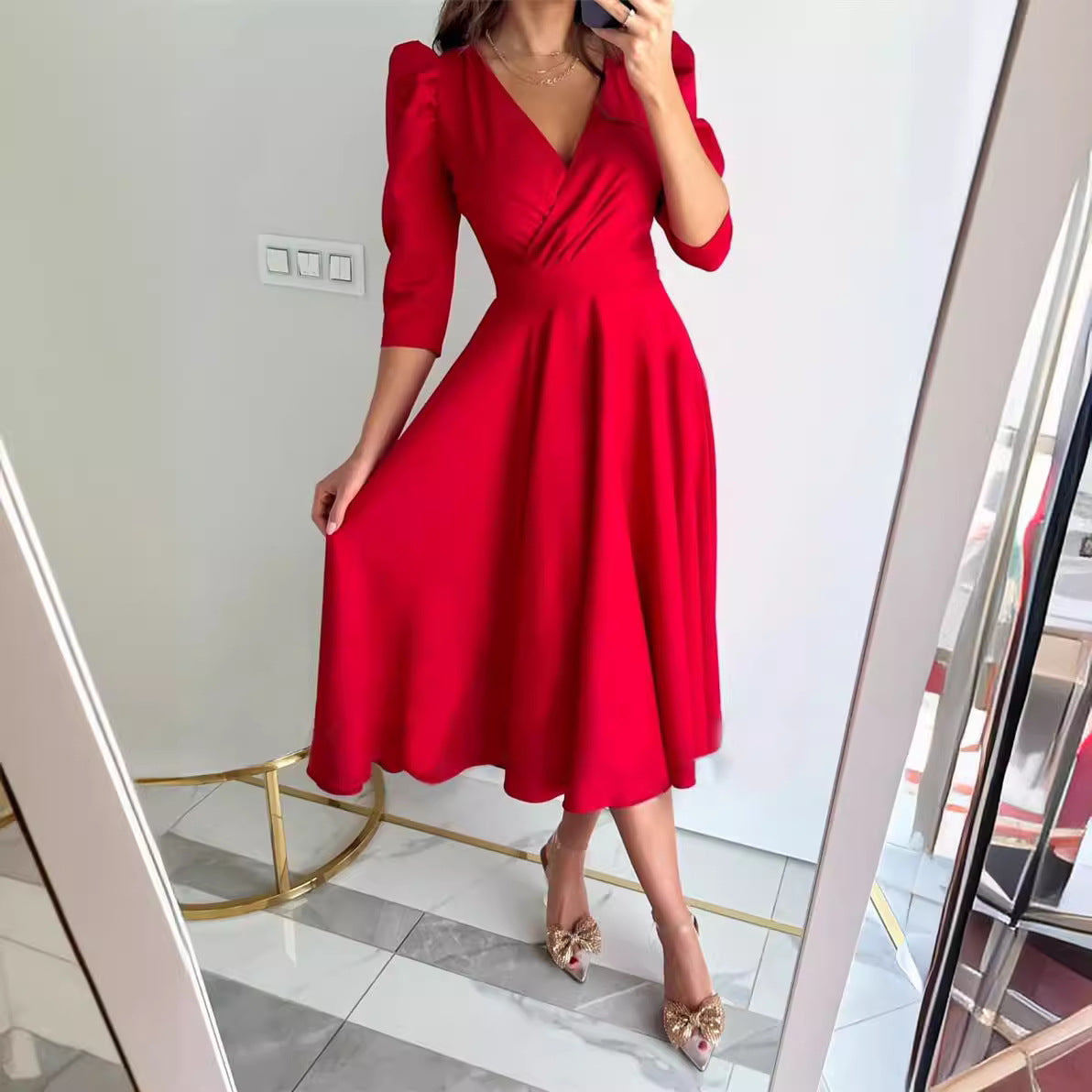 Damen A-Linien Kleid mit eleganten Puffärmeln und V-Ausschnitt Stalluxe