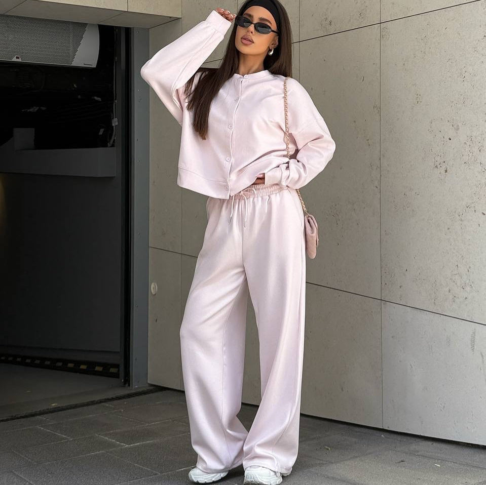 Damen sportliches Freizeit-Set mit lockerem Schnitt und praktischen Taschen Stalluxe
