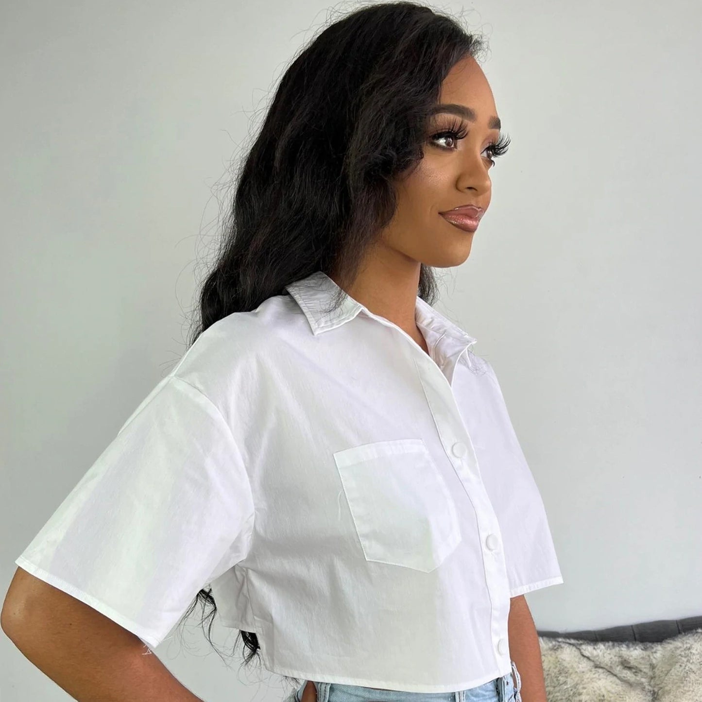 Damen Kurzarm Bluse im lässigen Schnitt mit aufgesetzter Tasche Stalluxe