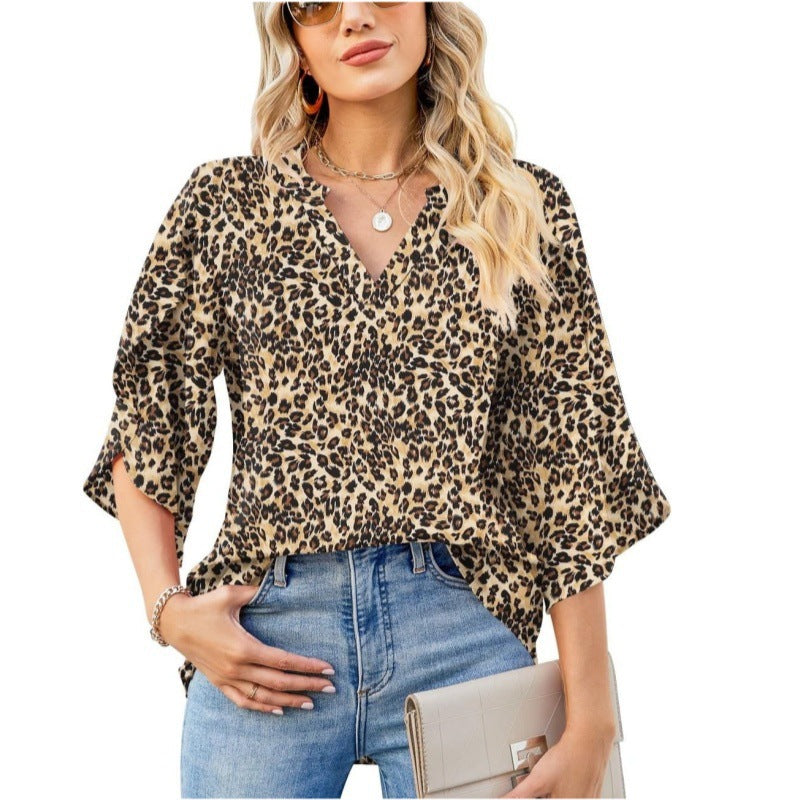 Women's Floral Print V-Neck Blouse Stalluxe