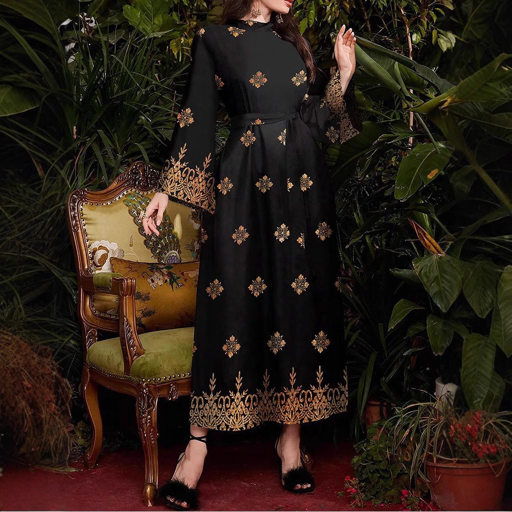 Damen festliches Abendkleid mit elegantem Gold- und Blumenmuster Stalluxe