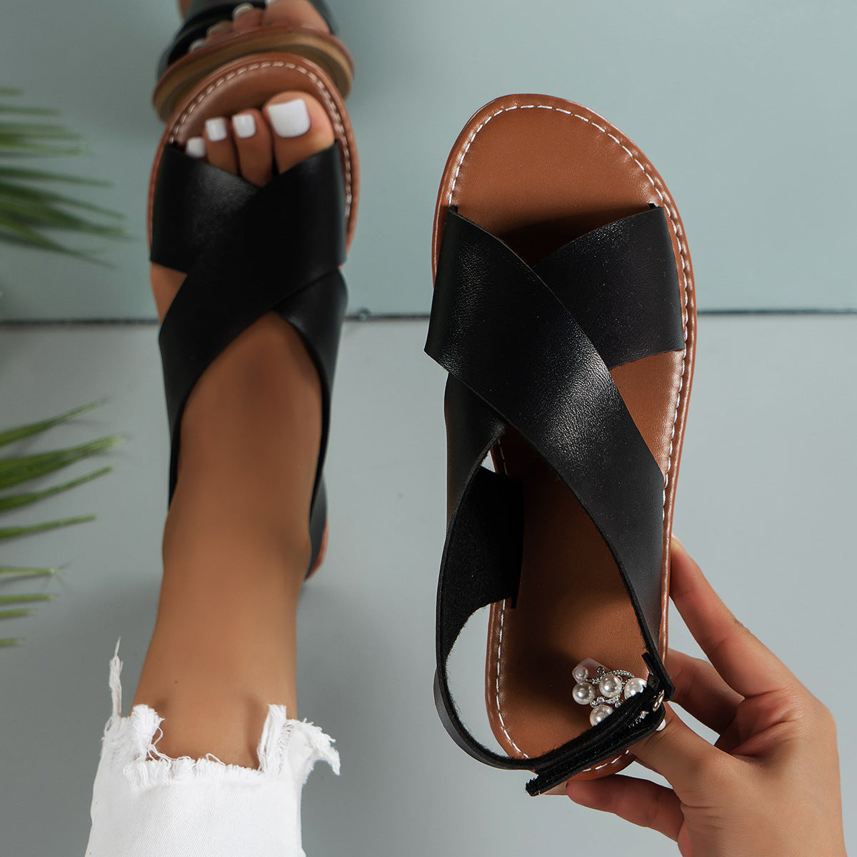 Damen Riemchen-Sandalen mit elegantem Kreuzriemen-Design Stalluxe