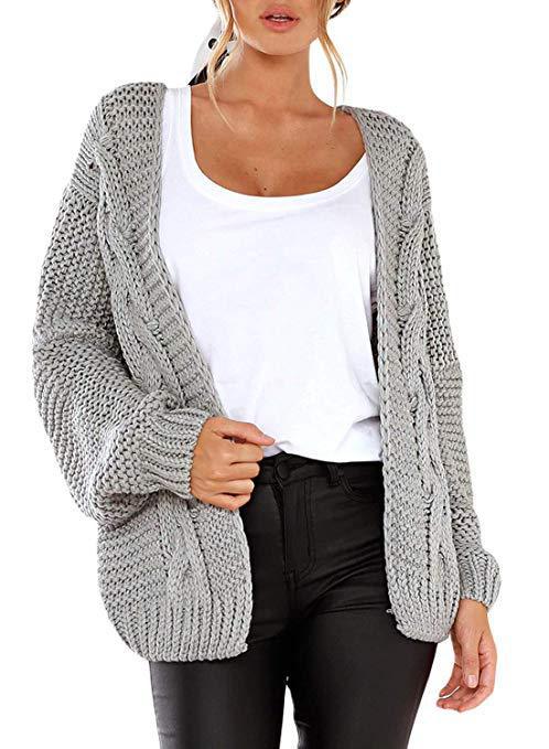 Damen Grobe Strickjacke mit lässigem Schnitt und detailliertem Zopfmuster Stalluxe