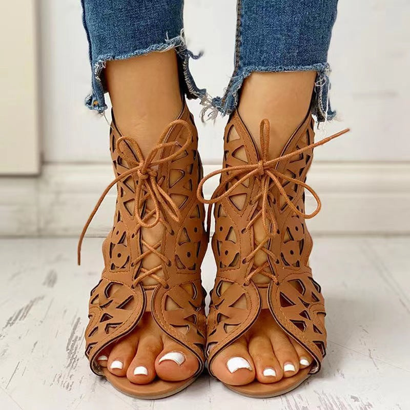 Damen Kunstleder-Sandalen mit Cut-Out-Design und Schnürung Stalluxe
