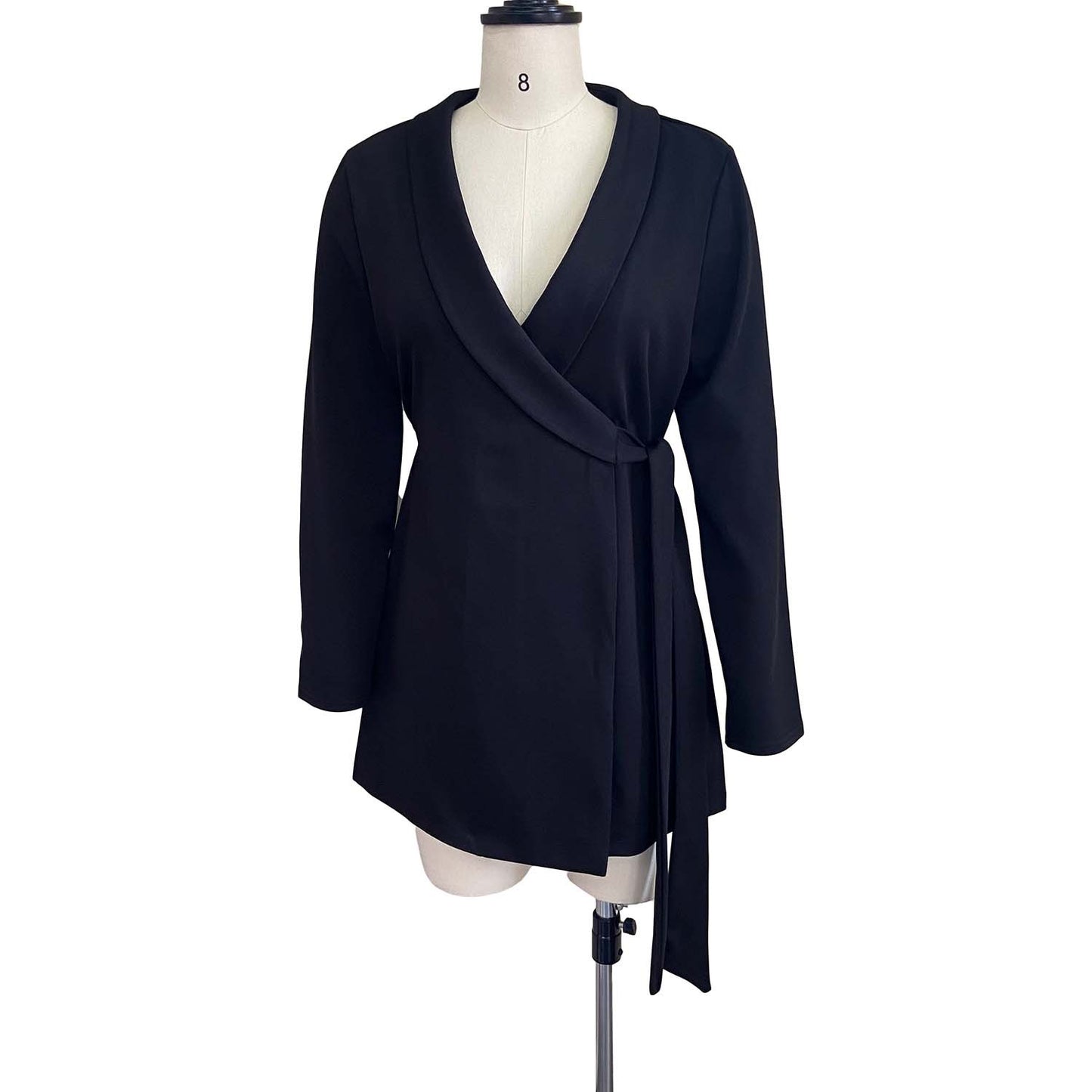 Damen Wickeljacke mit eleganten Details und schmalem Gürtel Stalluxe