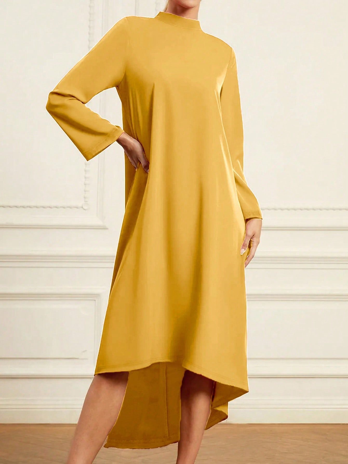 Damen Maxikleid mit asymmetrischem Schnitt und hohem Kragen Stalluxe