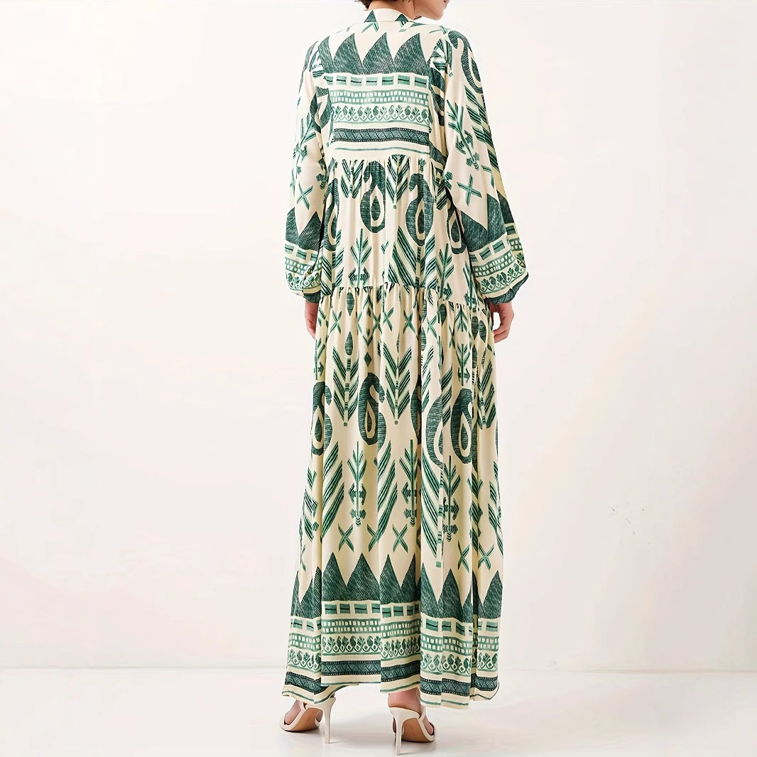 Damen Maxikleid mit kunstvollem geometrischen Muster und Knopfdetails Stalluxe