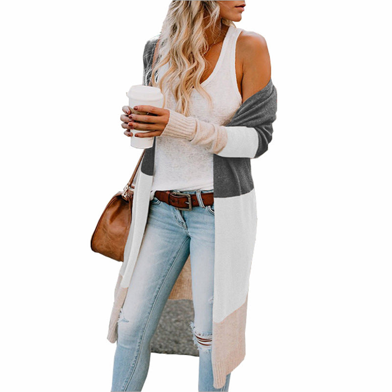 Damen modischer Strickmantel mit farblich abgesetzten Details Stalluxe