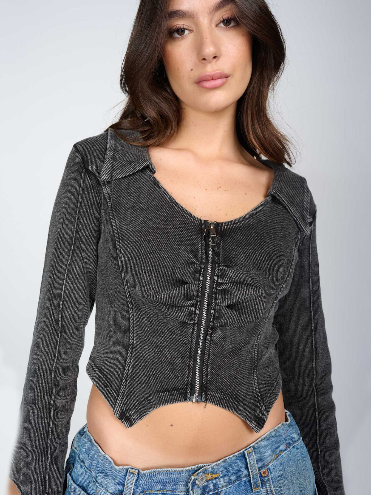 Damen tailliertes Jeansjacke mit Reißverschluss Stalluxe