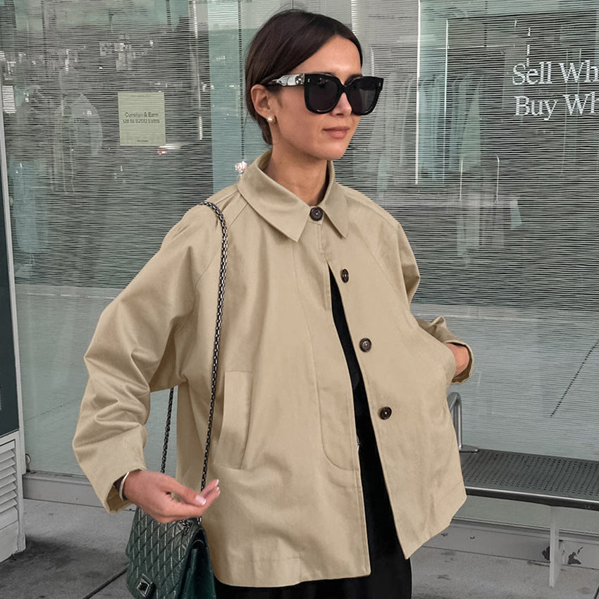 Damen modische Arbeitsjacke mit breitem Kragen und praktischen Taschen Stalluxe