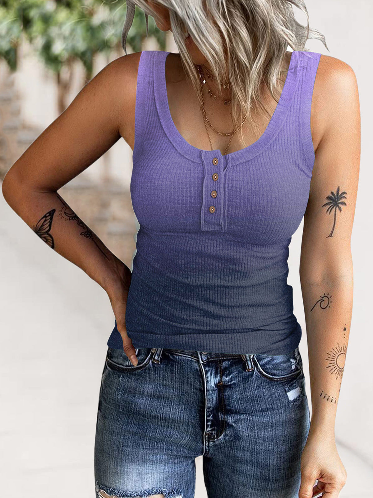 Damen Sportliches Tanktop mit modernem Knopfdetail Stalluxe