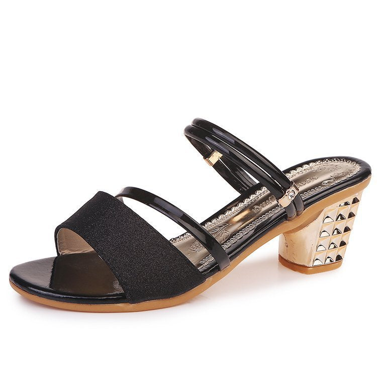 Damen Glamouröse Slingback-Sandalen mit glänzendem Blockabsatz Stalluxe