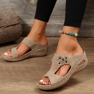 Damen modische Sandalen mit atmungsaktiven Einsätzen und rutschfester Sohle Stalluxe