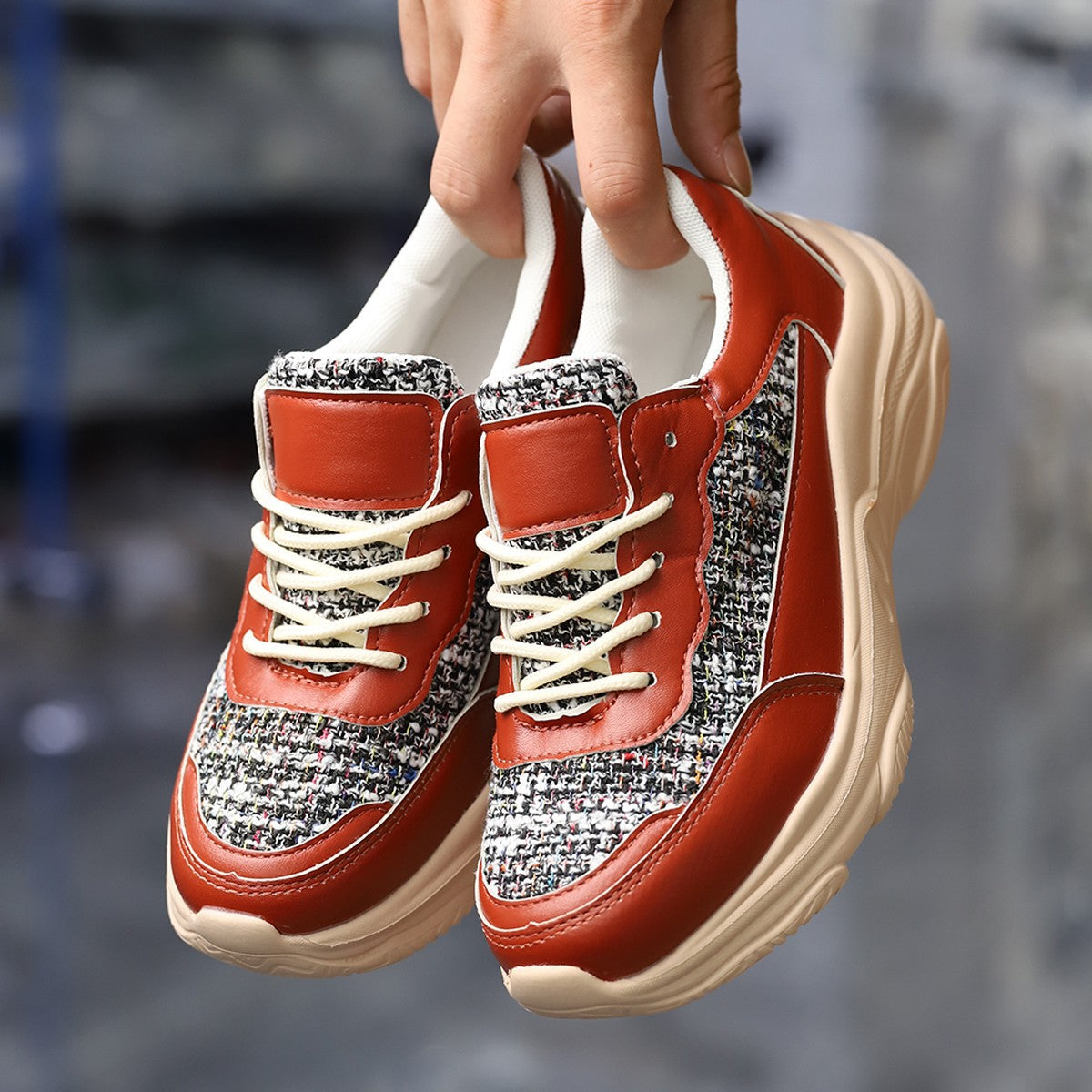 Damen Sneakers mit strukturiertem Obermaterial und atmungsaktiver Sohle Stalluxe