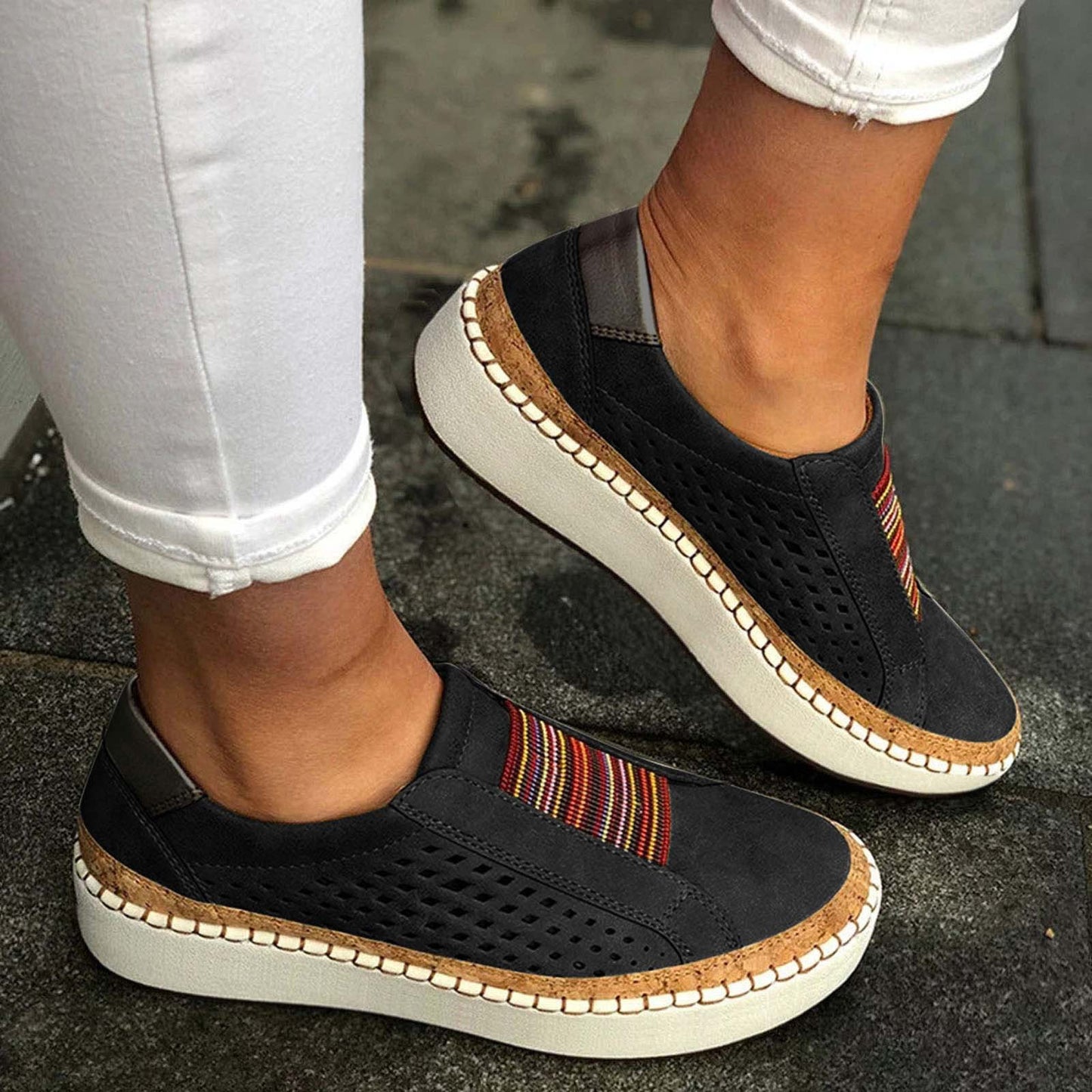 Damen bequeme Slip-On Sneakers mit atmungsaktiver Oberflächenstruktur Stalluxe