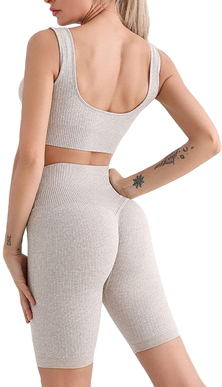 Damen Sportliches Wellness-Set mit Crop Top und Radlerhose Stalluxe