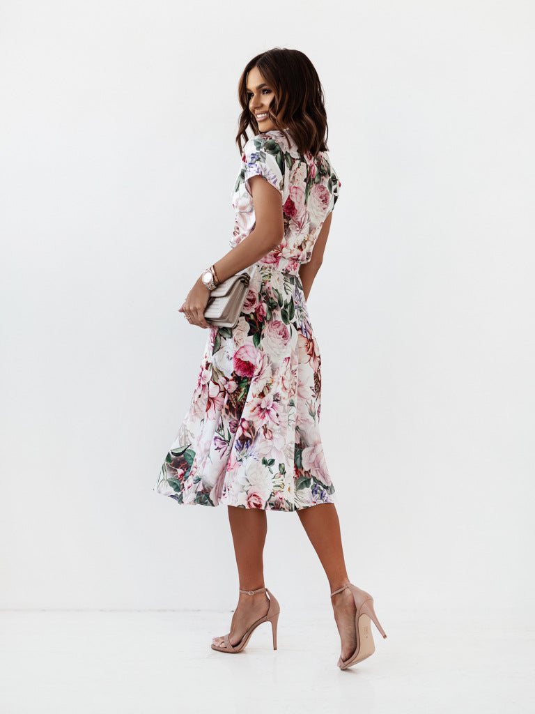 Damen Elegantes Maxikleid mit floralem Muster und taillierter Silhouette Stalluxe