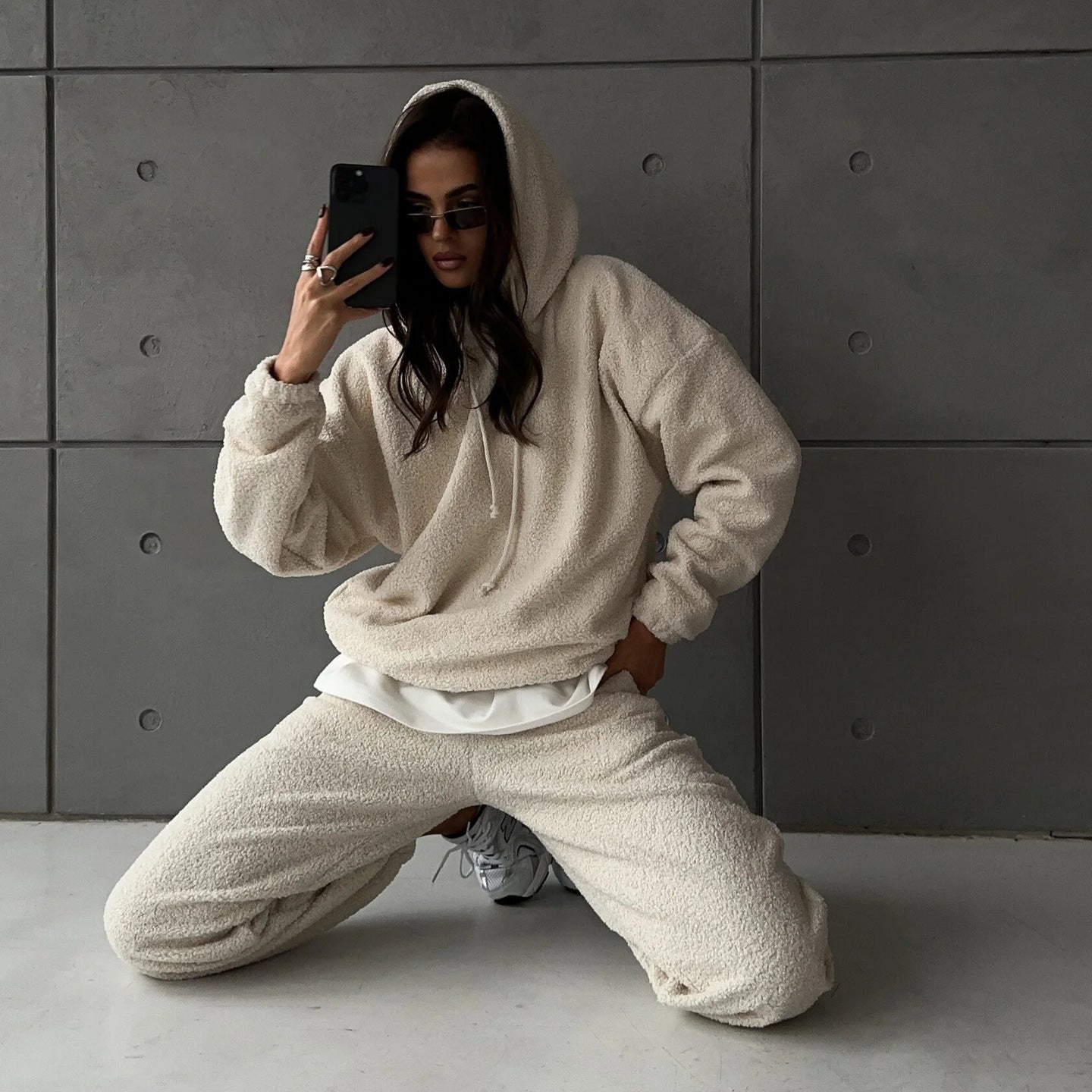Damen Gemütlicher Fleece-Hoodie mit weiten Hosen Stalluxe