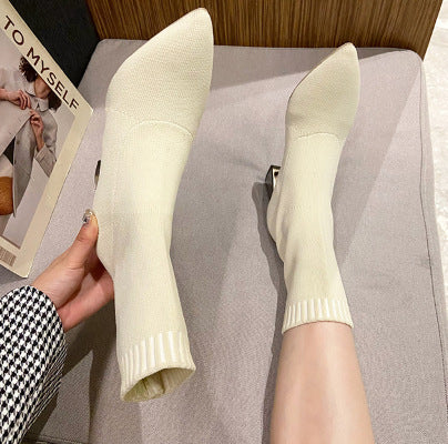 Damen Strickstiefeletten mit spitzem Design und elegantem Blockabsatz Stalluxe