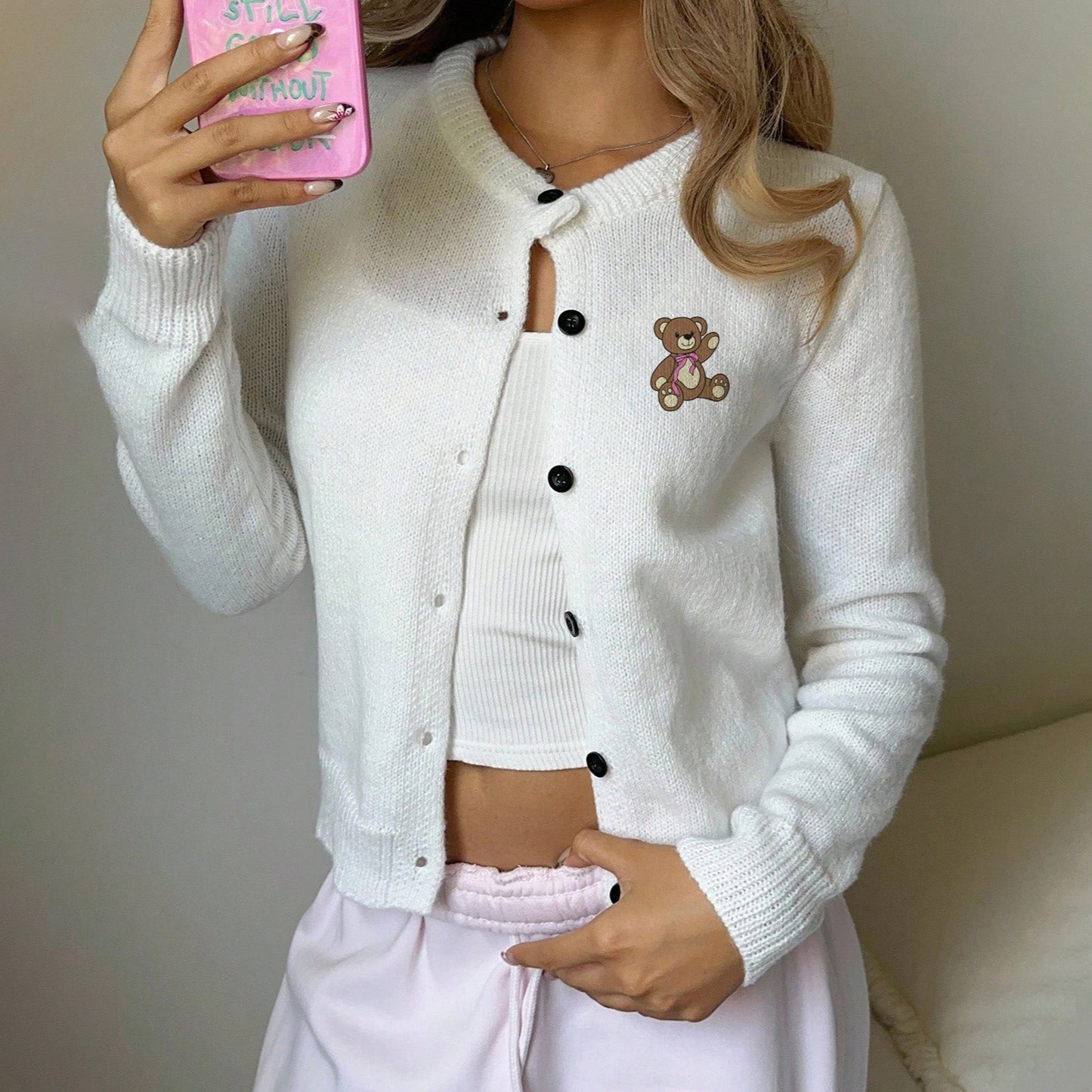 Damen Strickjacke mit niedlichem Bären-Design und Knopfverschluss Stalluxe