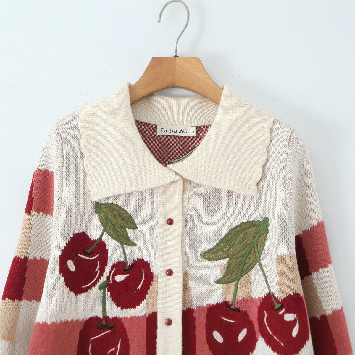 Damen verspielte Cropped Strickjacke mit floralem Kirschmuster Stalluxe
