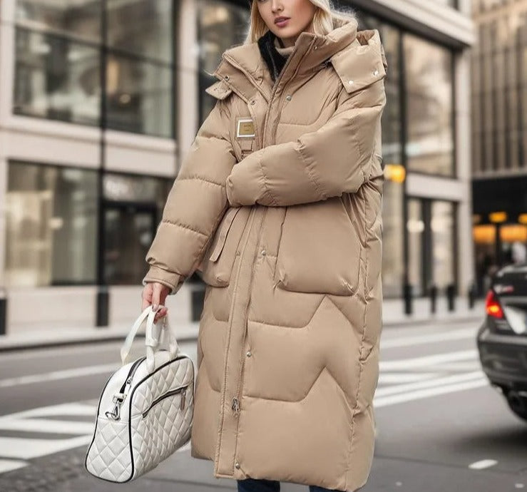 Stalluxe | Diana- Luxuriöse Damenwinterjacke Beige