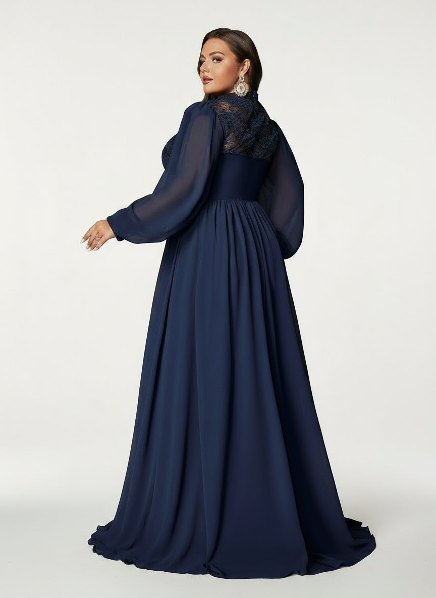 Stalluxe | Anmutiges Chiffon-Abendkleid mit Spitzenoberteil und Langarm