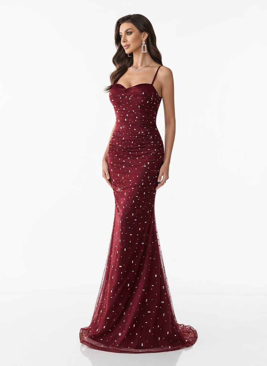 Stalluxe | Funkelndes Strass Abendkleid mit Spaghettiträgern