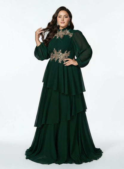 Stalluxe | Edles Dunkelgrünes Chiffon-Abendkleid mit Lagenrock und Langarm