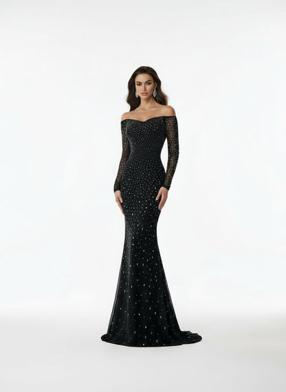 Stalluxe | Elegantes Schwarzes Abendkleid mit Cold-Shoulder-Design und Strass, Bodenlang
